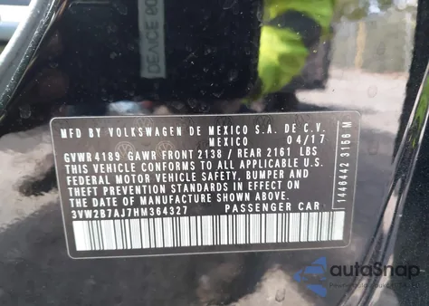 2017 Volkswagen Jetta 1.4T S z USA, uszkodzony, nr VIN 3VW2B7AJ7HM364327